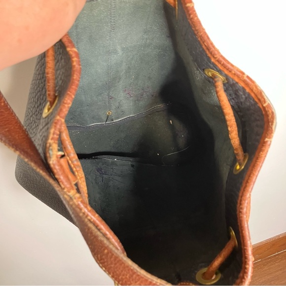 Vintage Dooney & Bourke navy & tan‎ leather AWL sling bag bucket bag - Picture 12 of 17